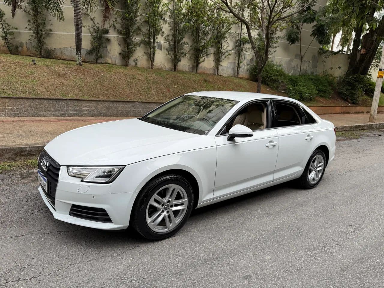 Audi A4 Prestige 2.0 TFSI 190cv S-tronic 2019