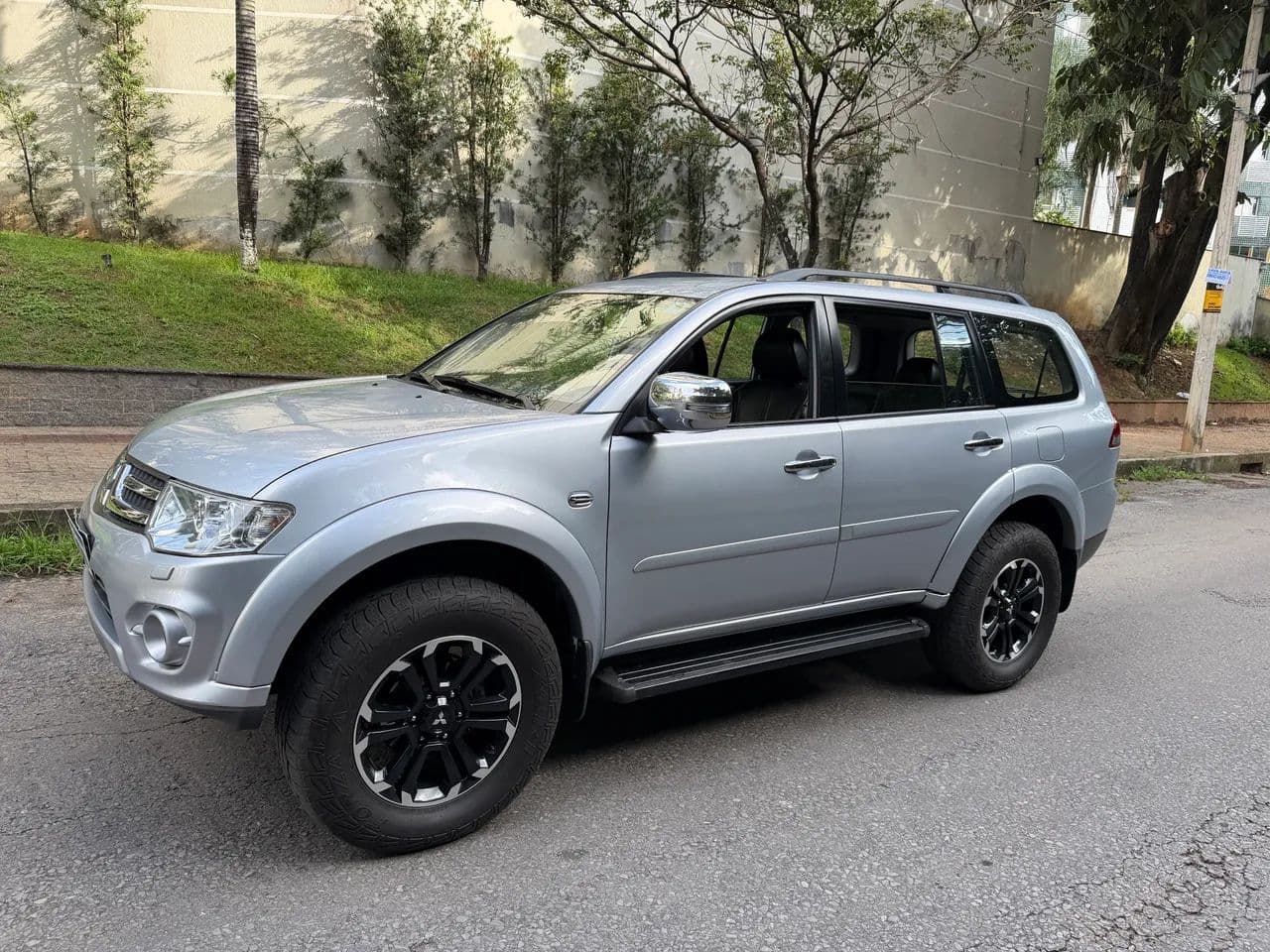 Mitsubishi Pajero Dakar/hpe 3.5 4X4 Flex 5P Aut. 2016