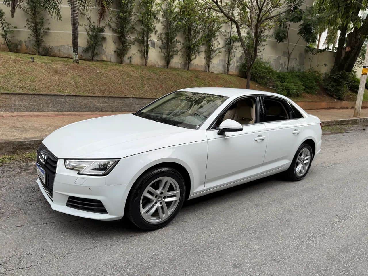 Audi A4 Prestige 2.0 TFSI 190cv S-tronic 2019