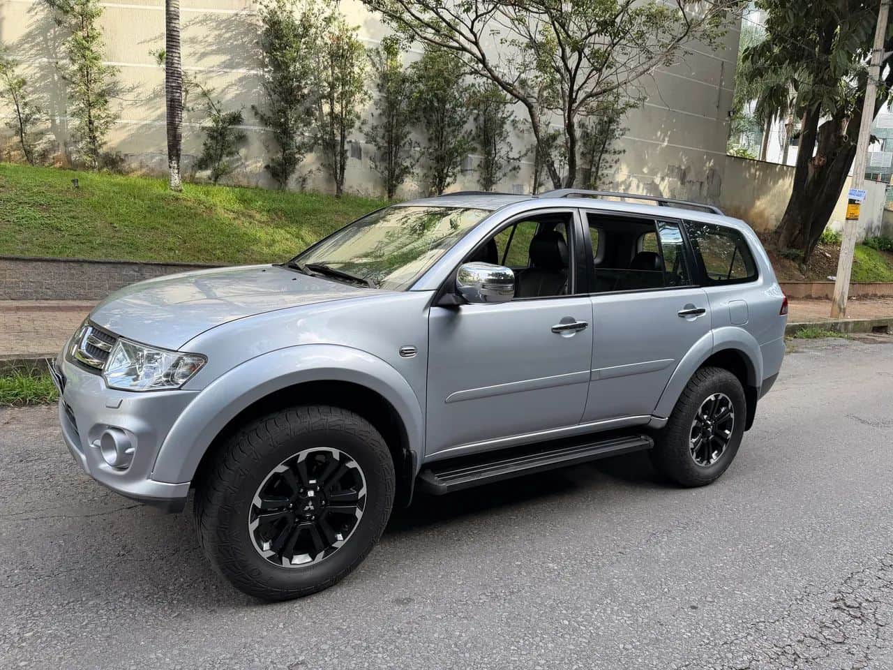 Mitsubishi Pajero Dakar/hpe 3.5 4X4 Flex 5P Aut. 2016