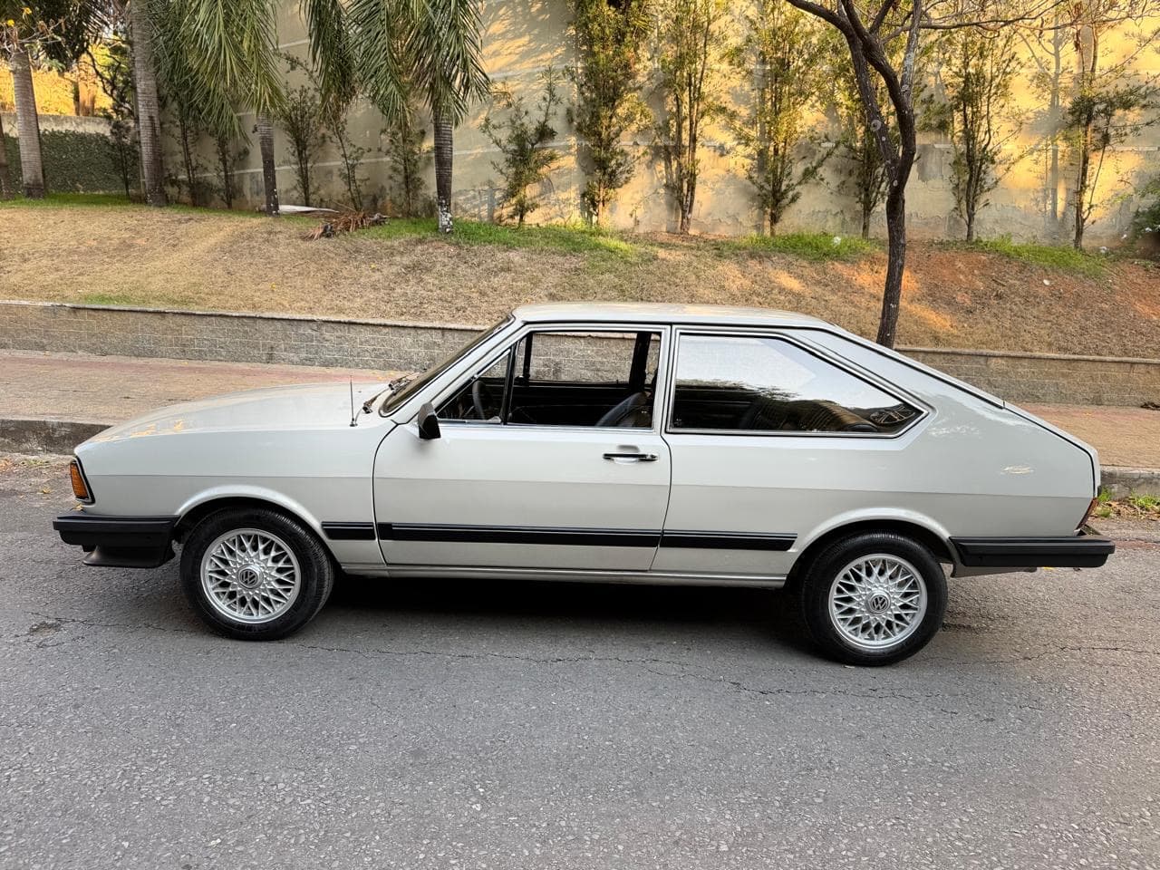 Volkswagen Passat 1.6 AP LS 1984, disponível na Taquinho Automóveis