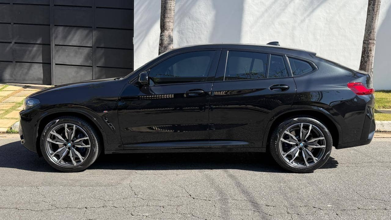 BMW X4 2.0 16V xDrive30i M Sport Automático 2025 — foto 1 de 20