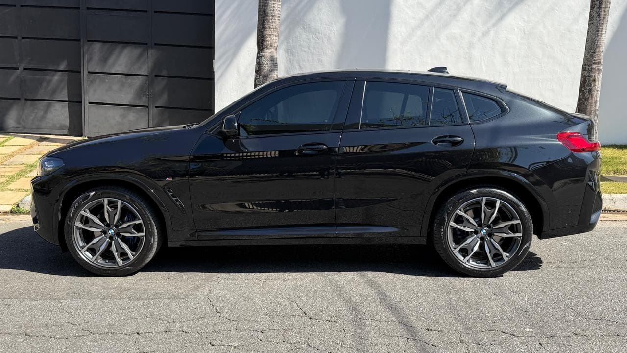 BMW X4 2.0 16V xDrive30i M Sport Automático 2025