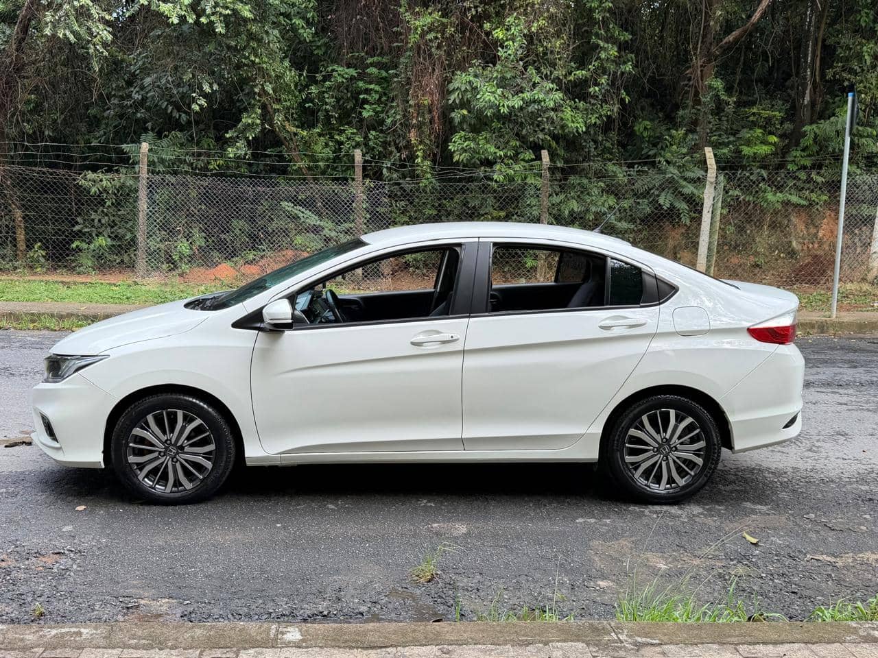 Honda City Sedan EX 1.5 Flex 16V 4p Aut. 2021 — foto 1 de 20