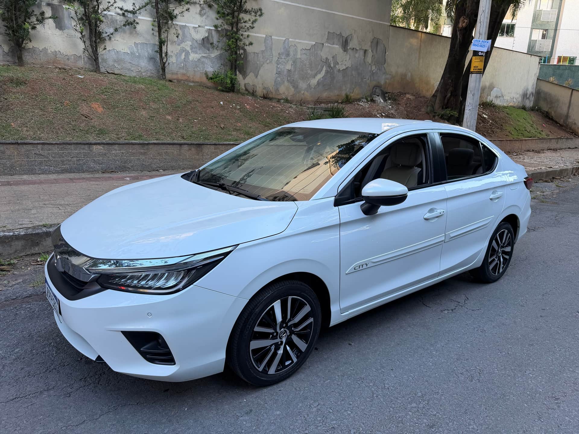 Honda CITY Sedan Touring 1.5 Flex 16V 4p Aut. 1.5 TOURING SEDAN 2023