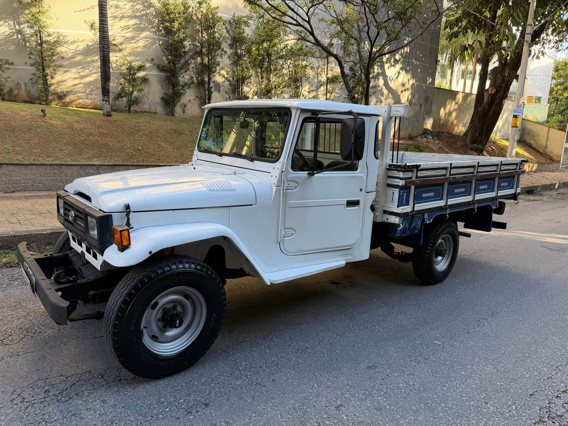 Toyota Bandeirante 3.7 diesel 1996